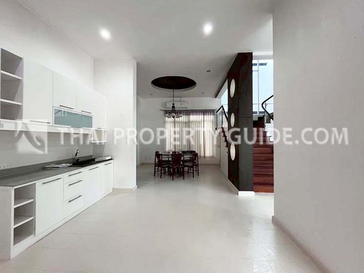 House in Sukhumvit 